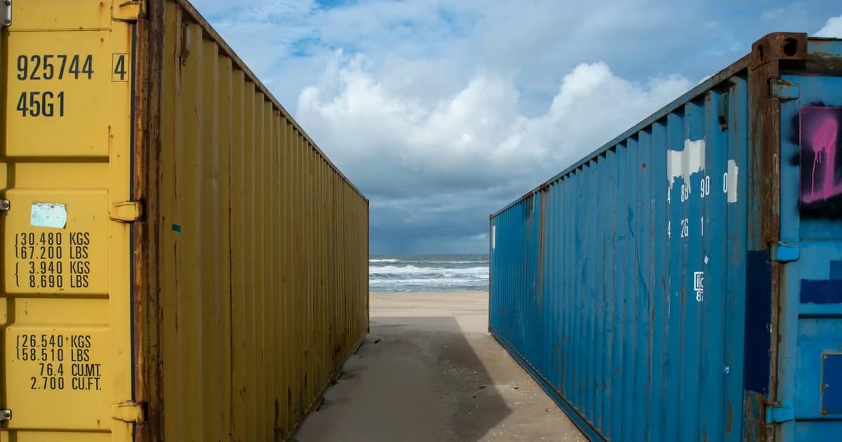 Serverless vs Containers: Choosing the Right Compute Model