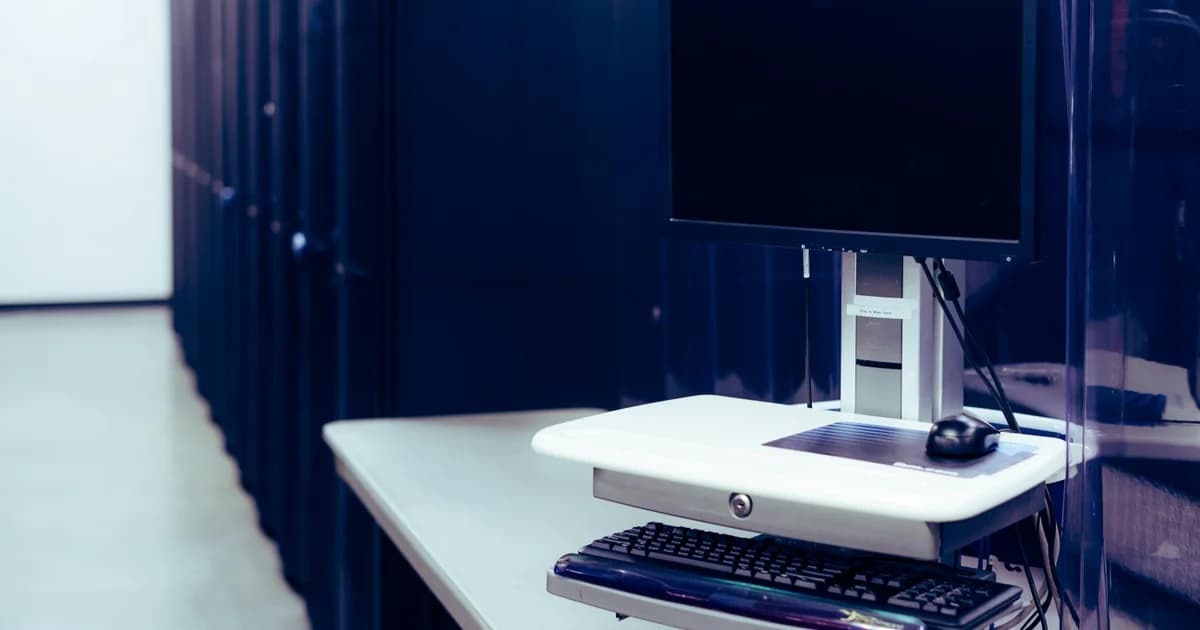 RunPod vs Vast.ai vs Lambda Labs: 8xH100 Training Economics (2026)